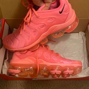 Nike Air Vapormax plus PINK